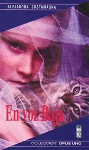 En voz baja cover